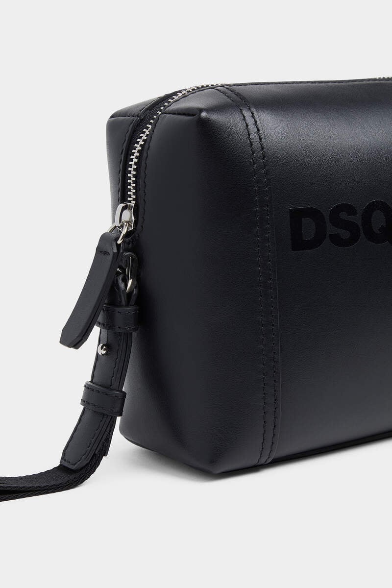 DEEP BLACK SMALL BEAUTY CASE - 4