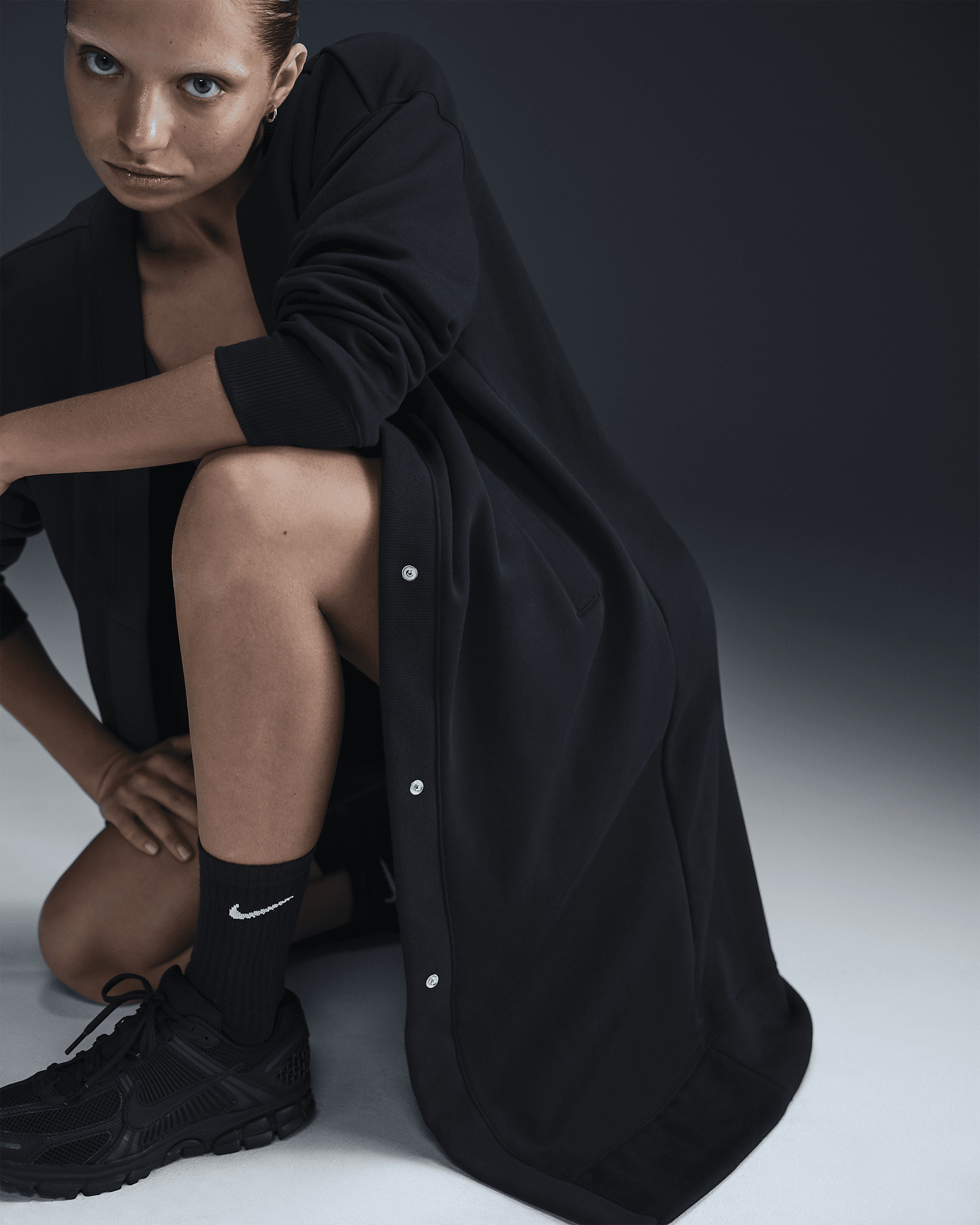 Nike Sportswear Phoenix Fleece Women's Oversized Long Cardigan - 5