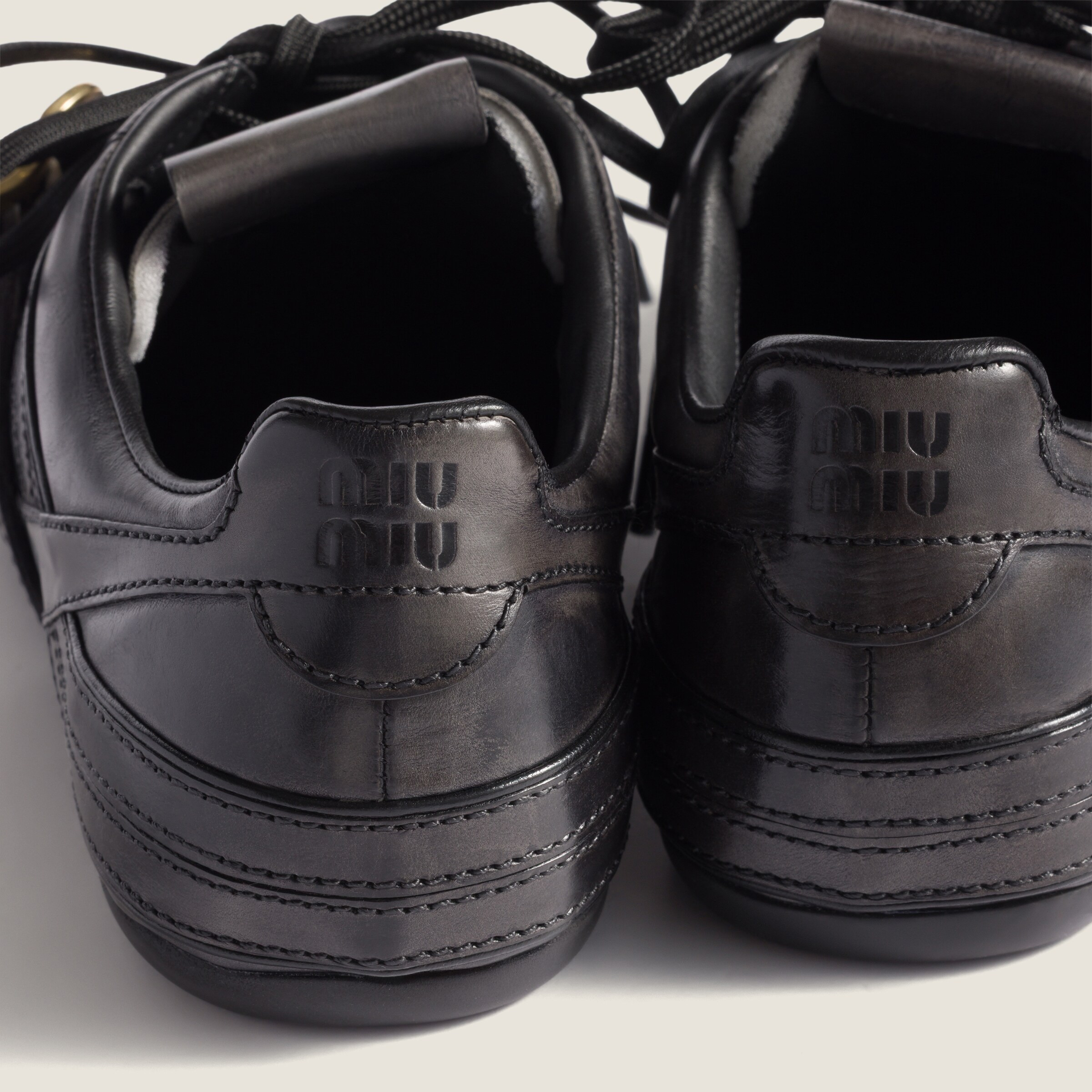 Leather sneakers with buckle - 3