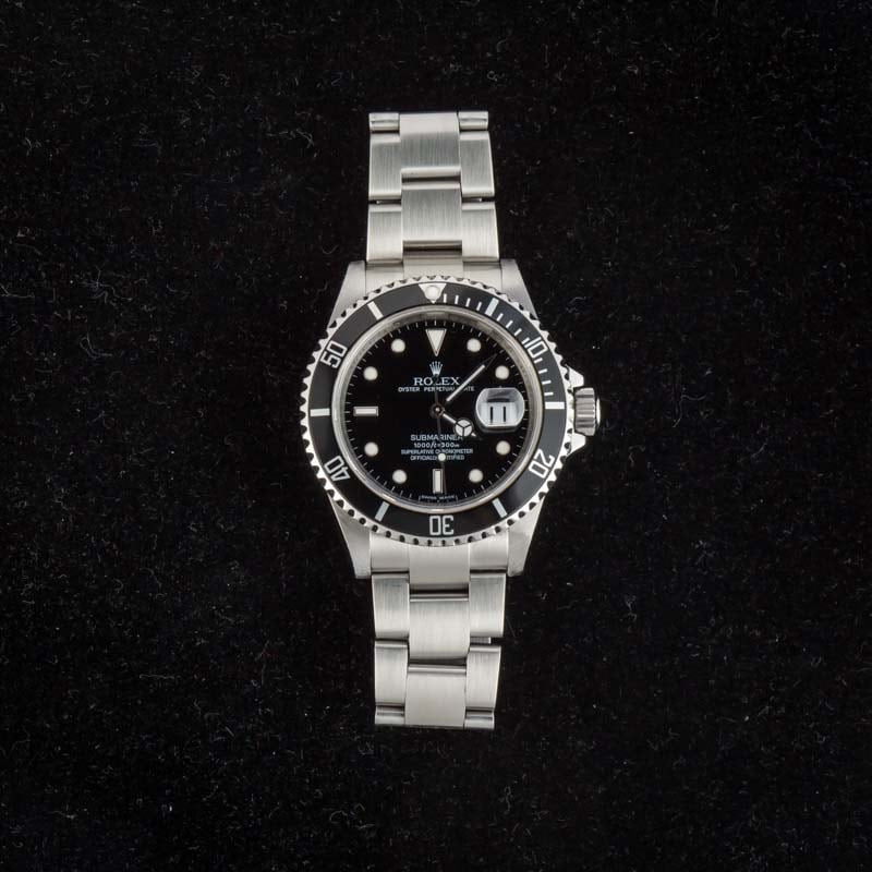 Pre-owned Rolex Submariner Ref 16610T No Holes Case - 6