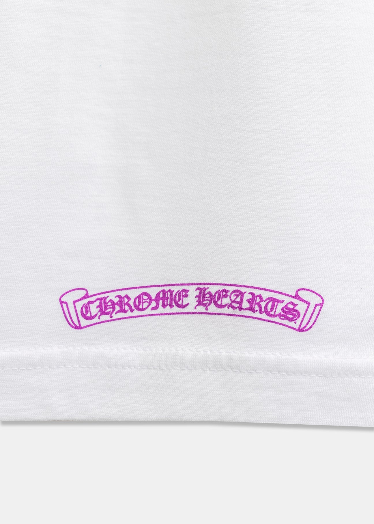 CH Neck Script White Purple Tee - 5