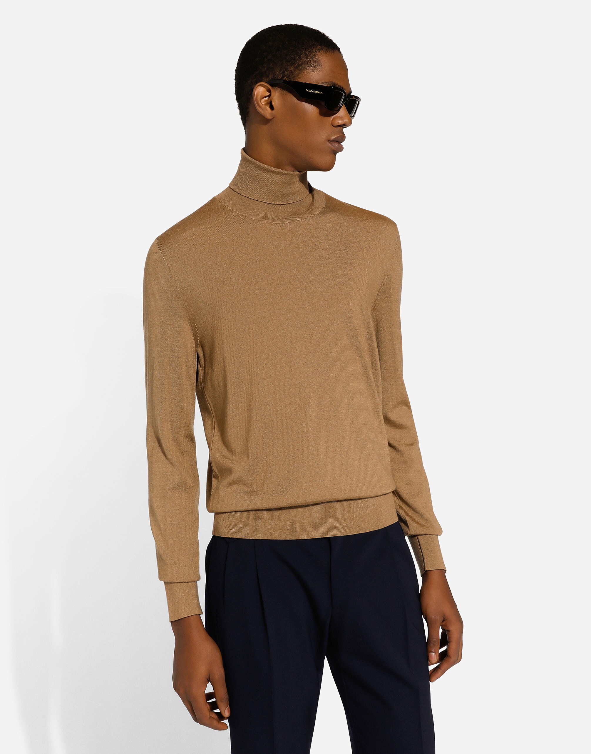 Cashmere and silk turtle-neck sweater - 4
