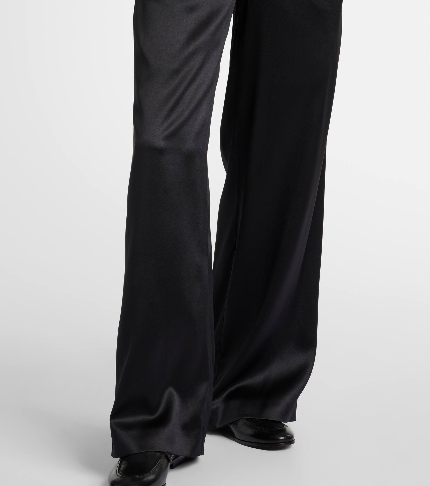 Silk-blend wide-leg pants - 5