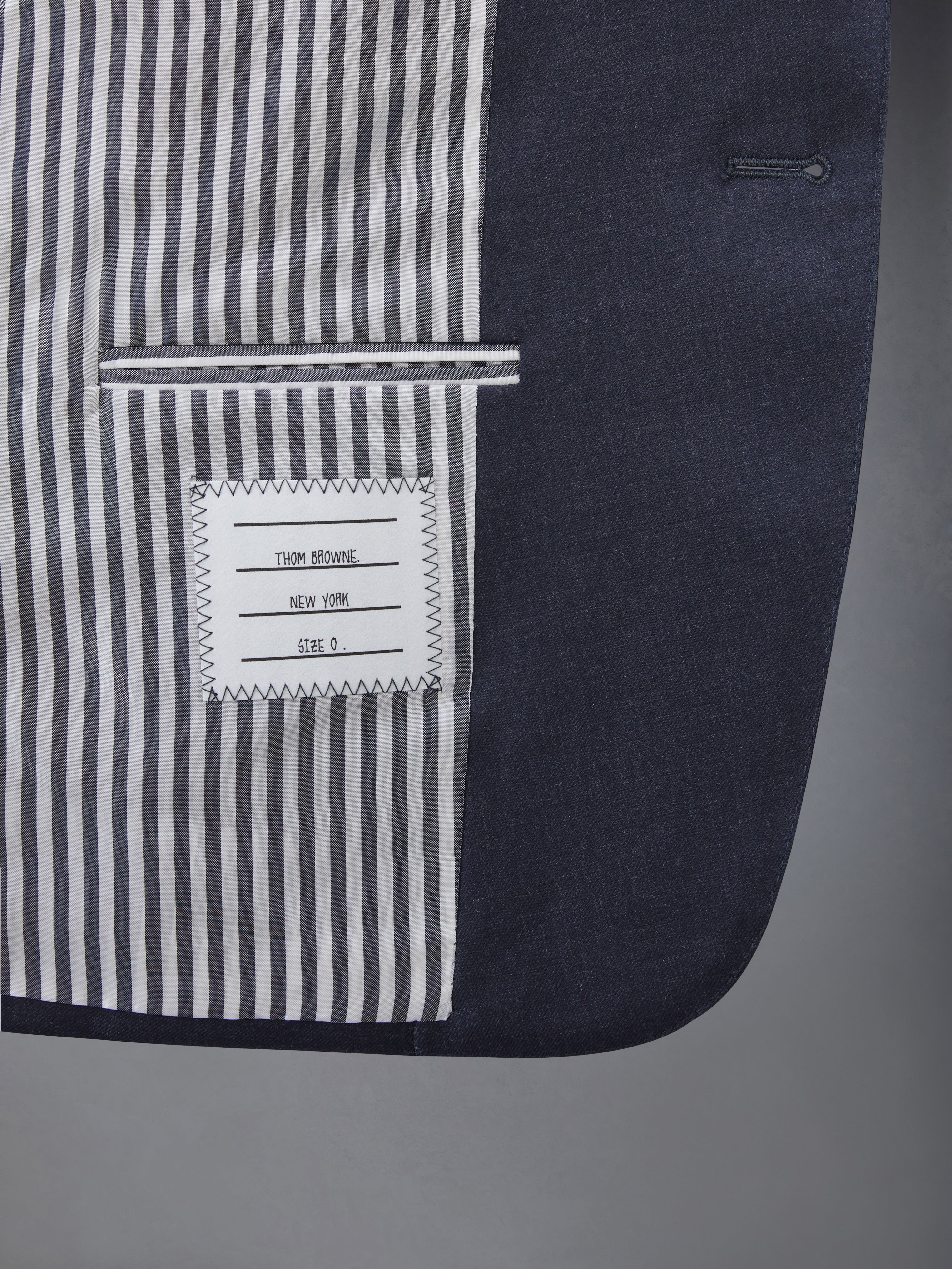 TWILL HIGH ARMHOLE SUIT AND TIE - 5