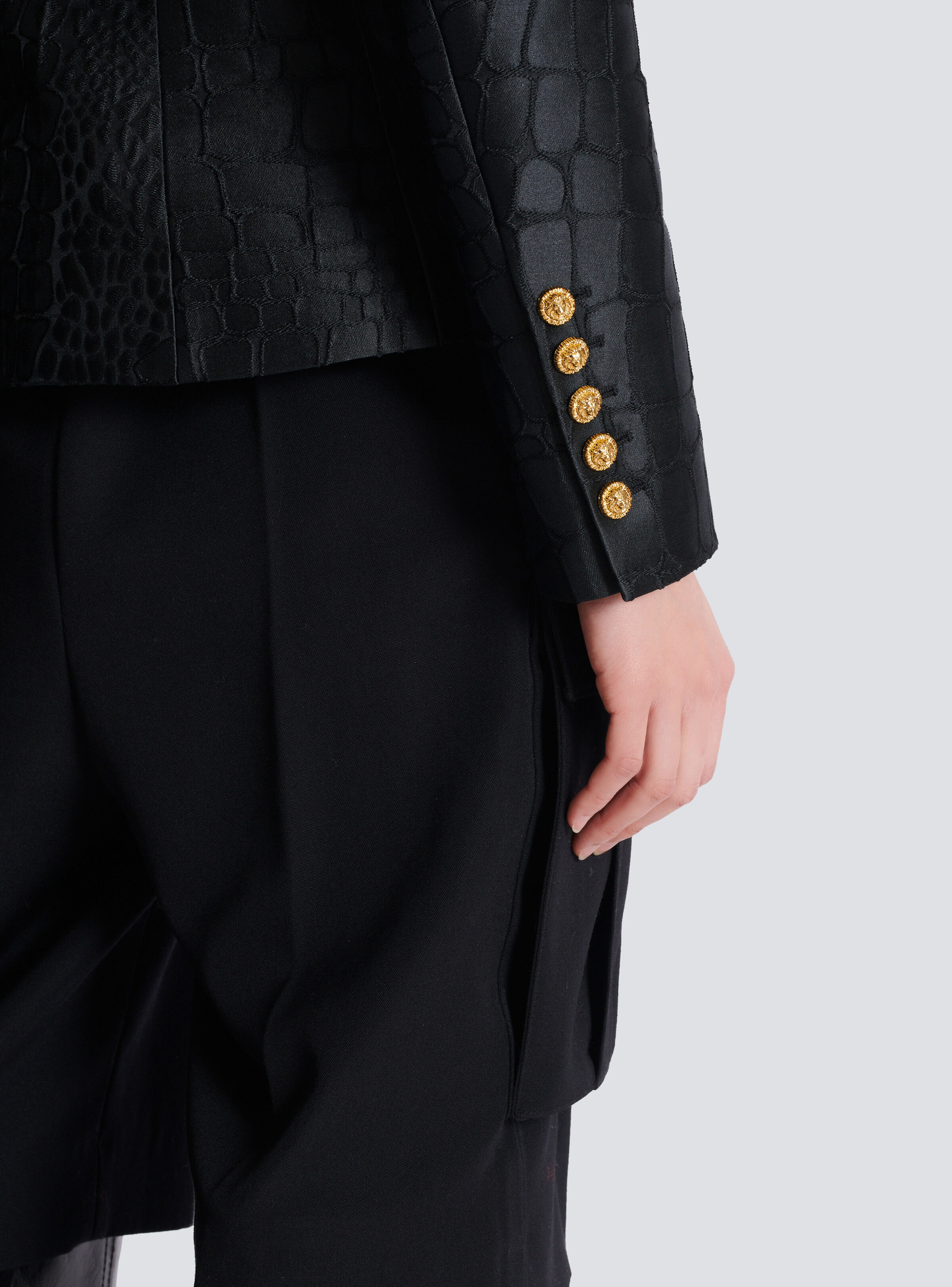 6-button jacket in crocodile jacquard - 8