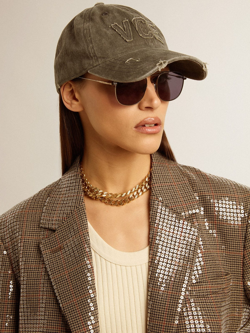 Olive-green cotton baseball cap with a lived-in finish 3