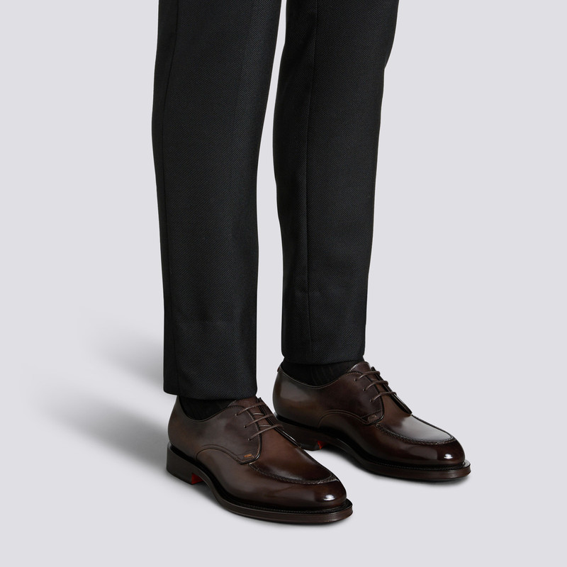 Santoni Men’s brown leather Derby shoe outlook