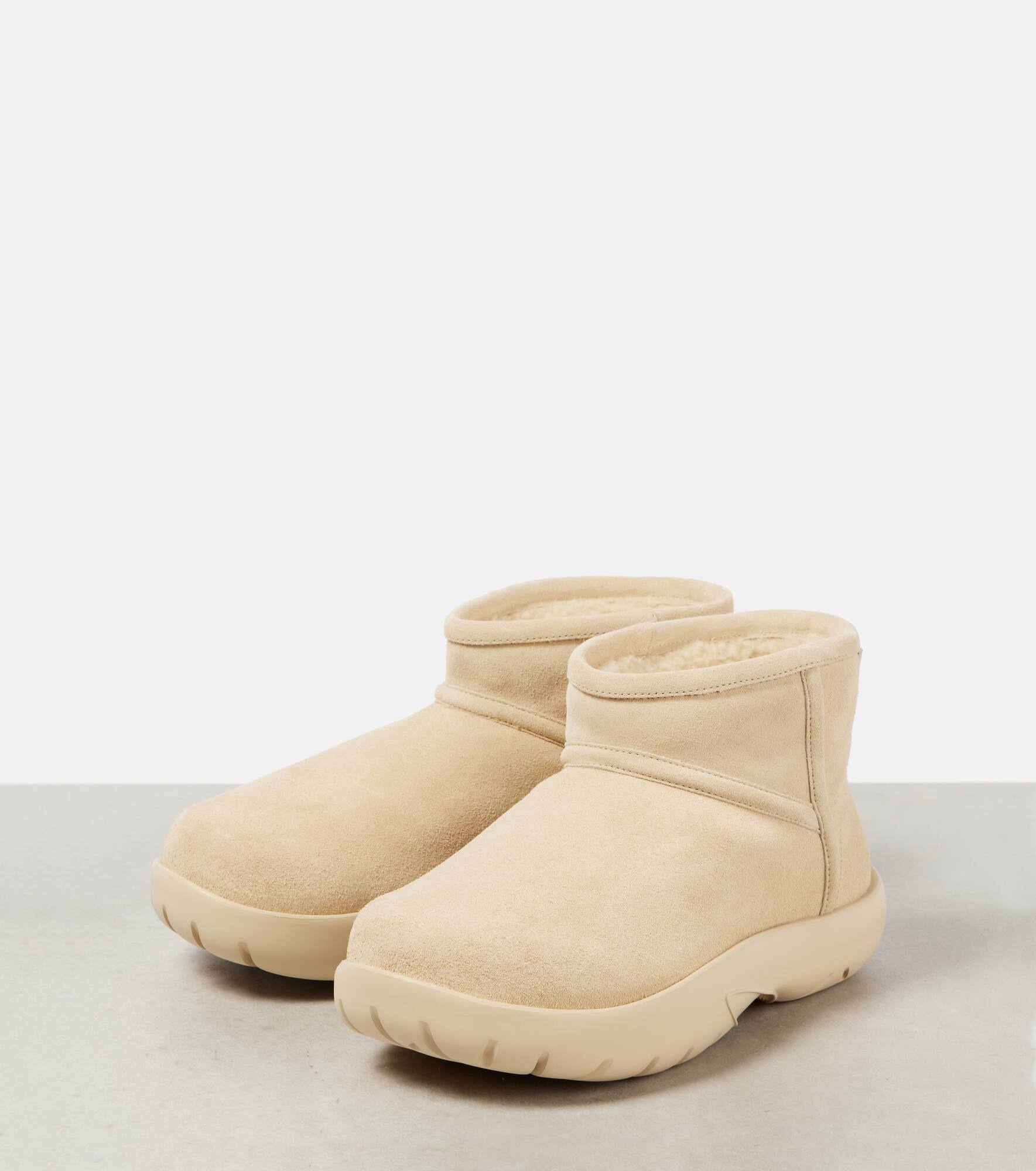 Snap Mini shearling-lined suede ankle boots - 4
