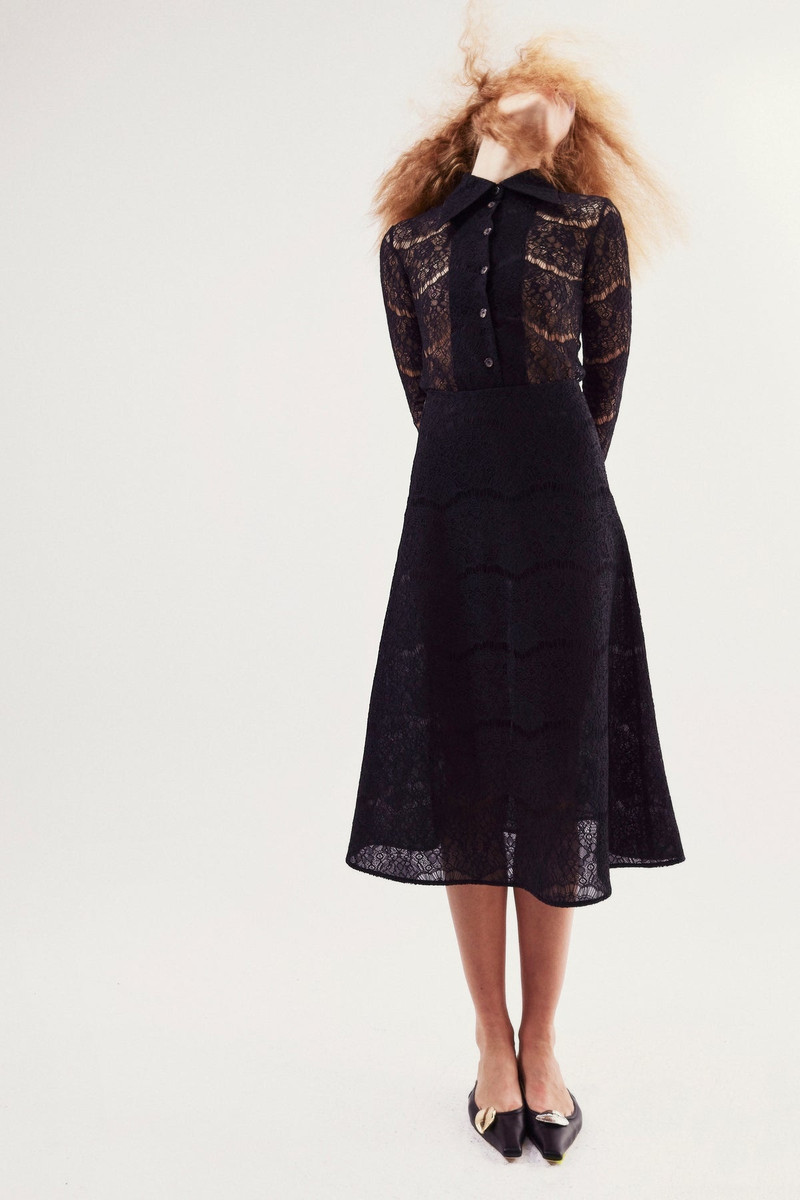 FITTED LACE SHIRT BLACK 10