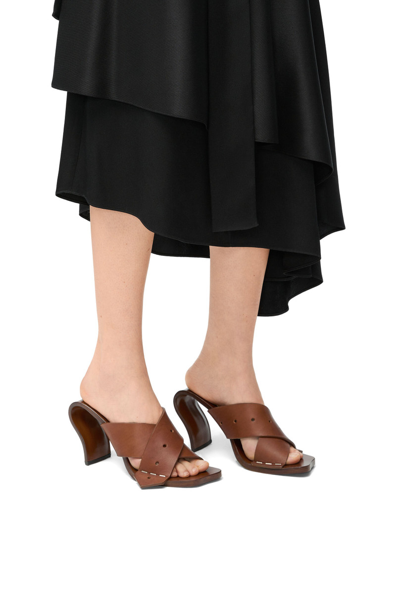 Loewe Gala sandal in vegetable-tanned calfskin outlook