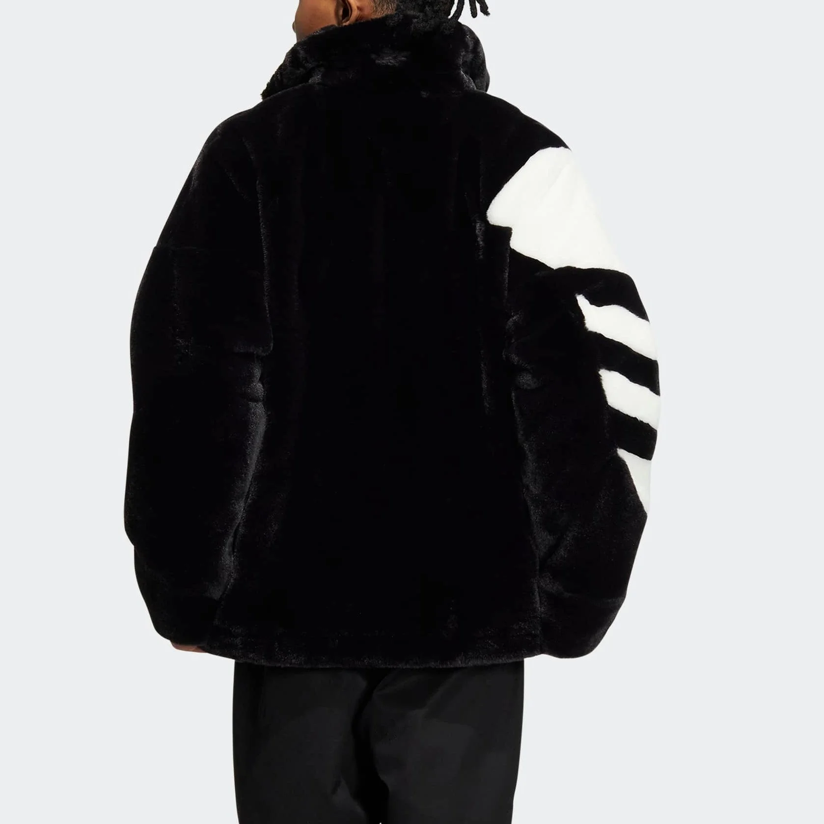 adidas Originals トレフォイル Fur Jacket Tr adidas Originals トレフォイル Fur Jacket Tr