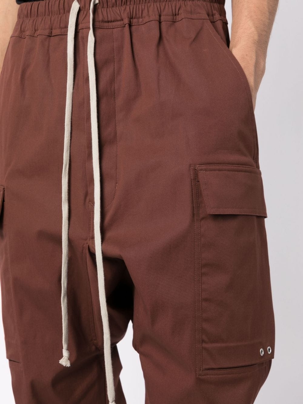drop-crotch cargo pants - 5