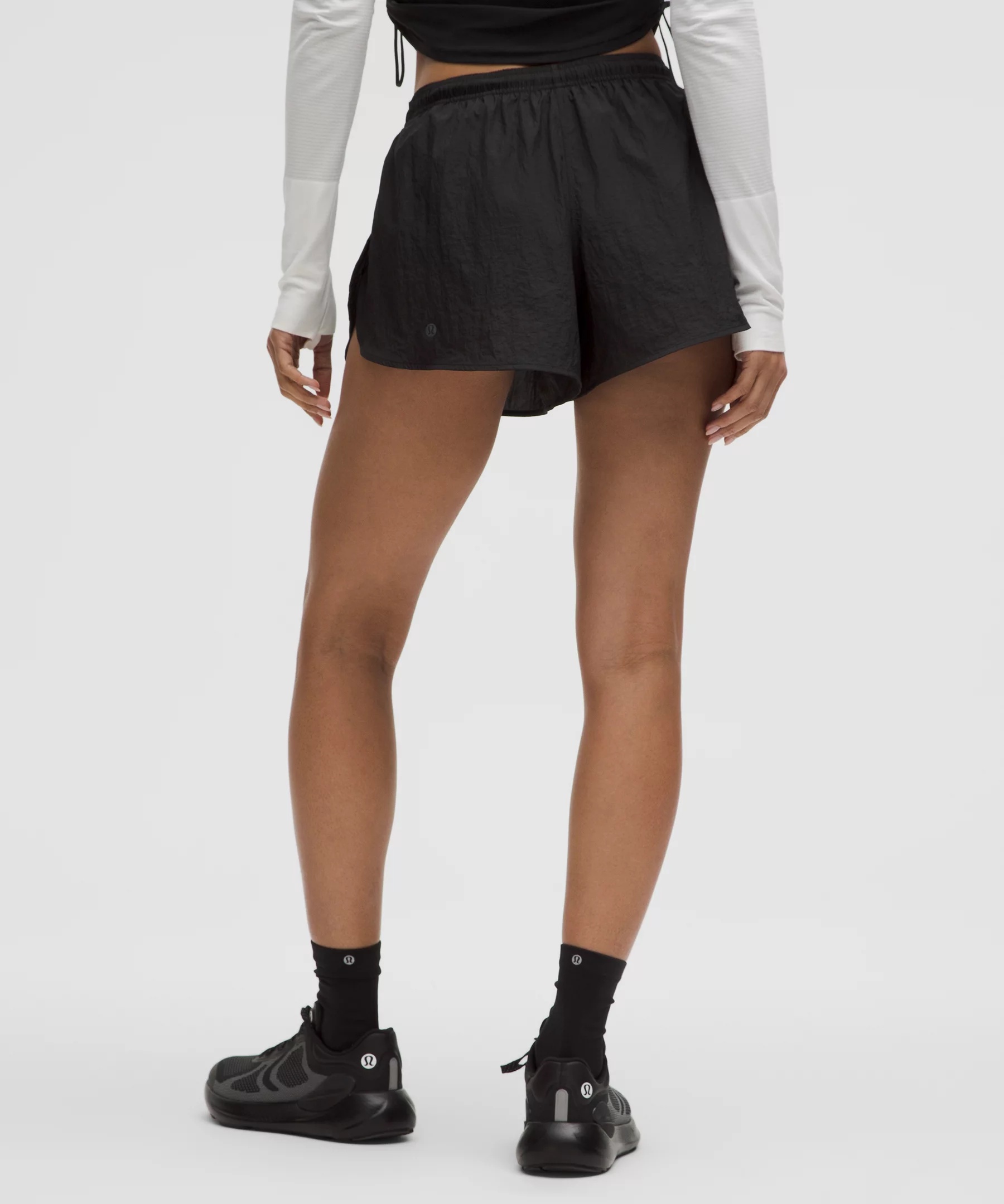 Dolphin-Hem Mid-Rise Running Short 3" - 3