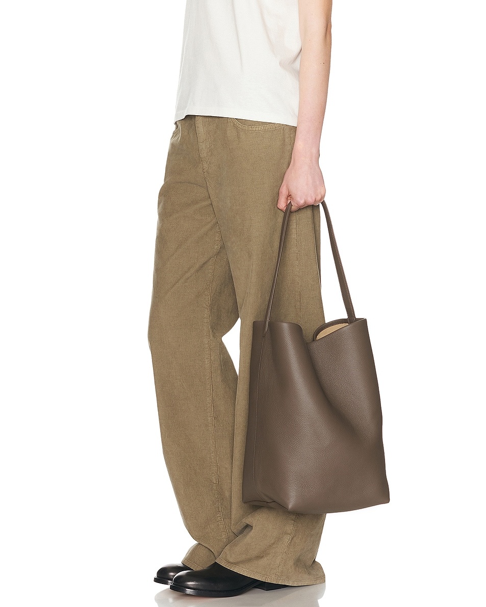 The Row Large N/S Park Tote Lux Grain Bag | forward | REVERSIBLE