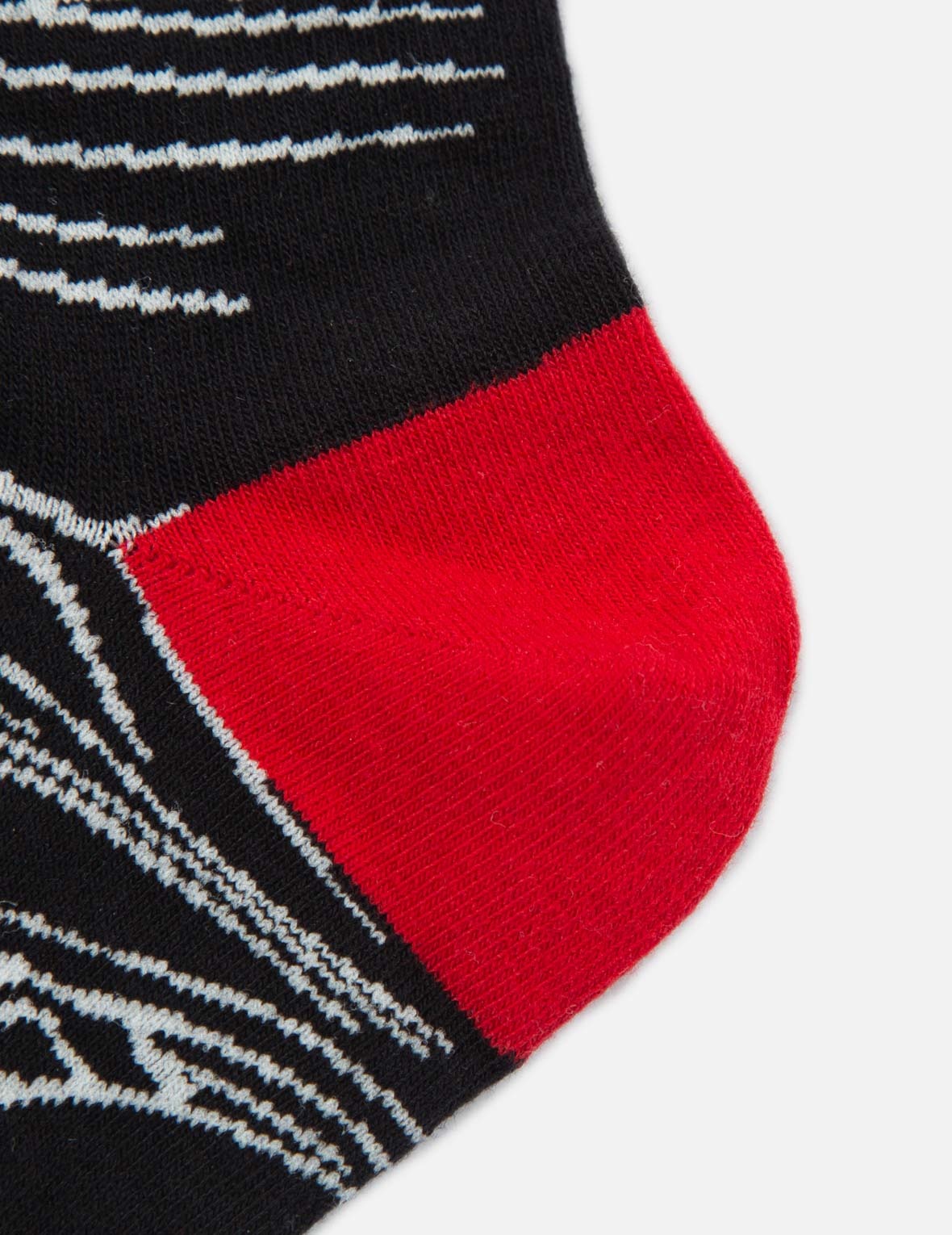 WAVE-PATTERN JACQUARD LONG SOCKS - 4