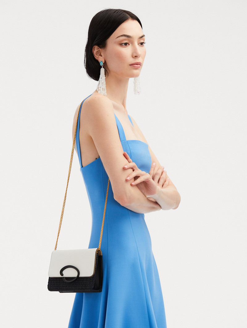 Oscar de la Renta RAFFIA WOVEN O POCHETTE outlook