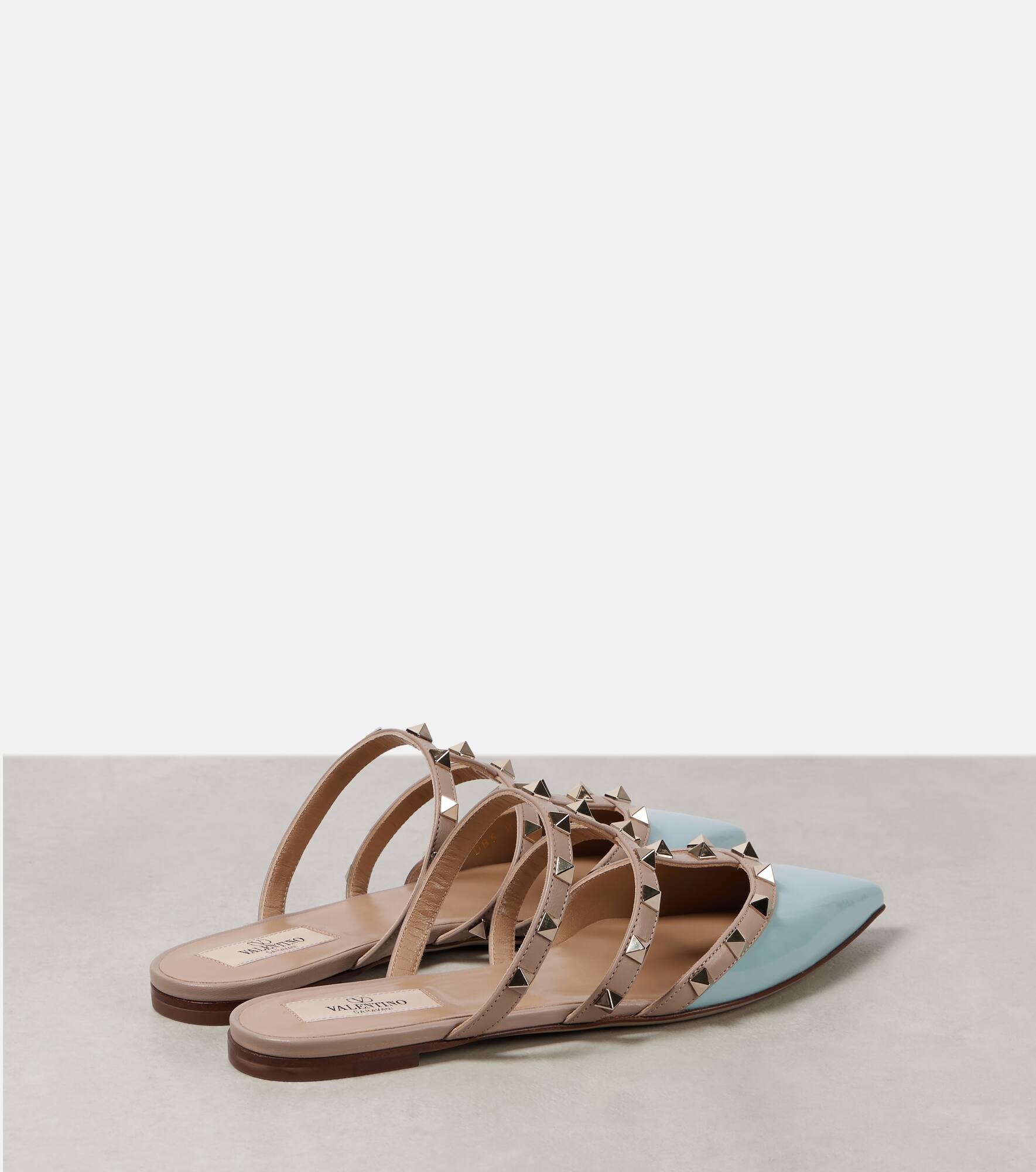 Rockstud leather mules - 3