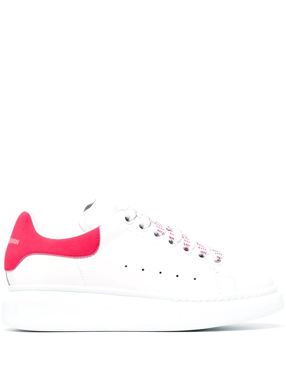 Alexander McQueen White Oversize sneakers in calfskin with bubblegum pink glitter insert on the heel. michelefranzesemoda REVERSIBLE