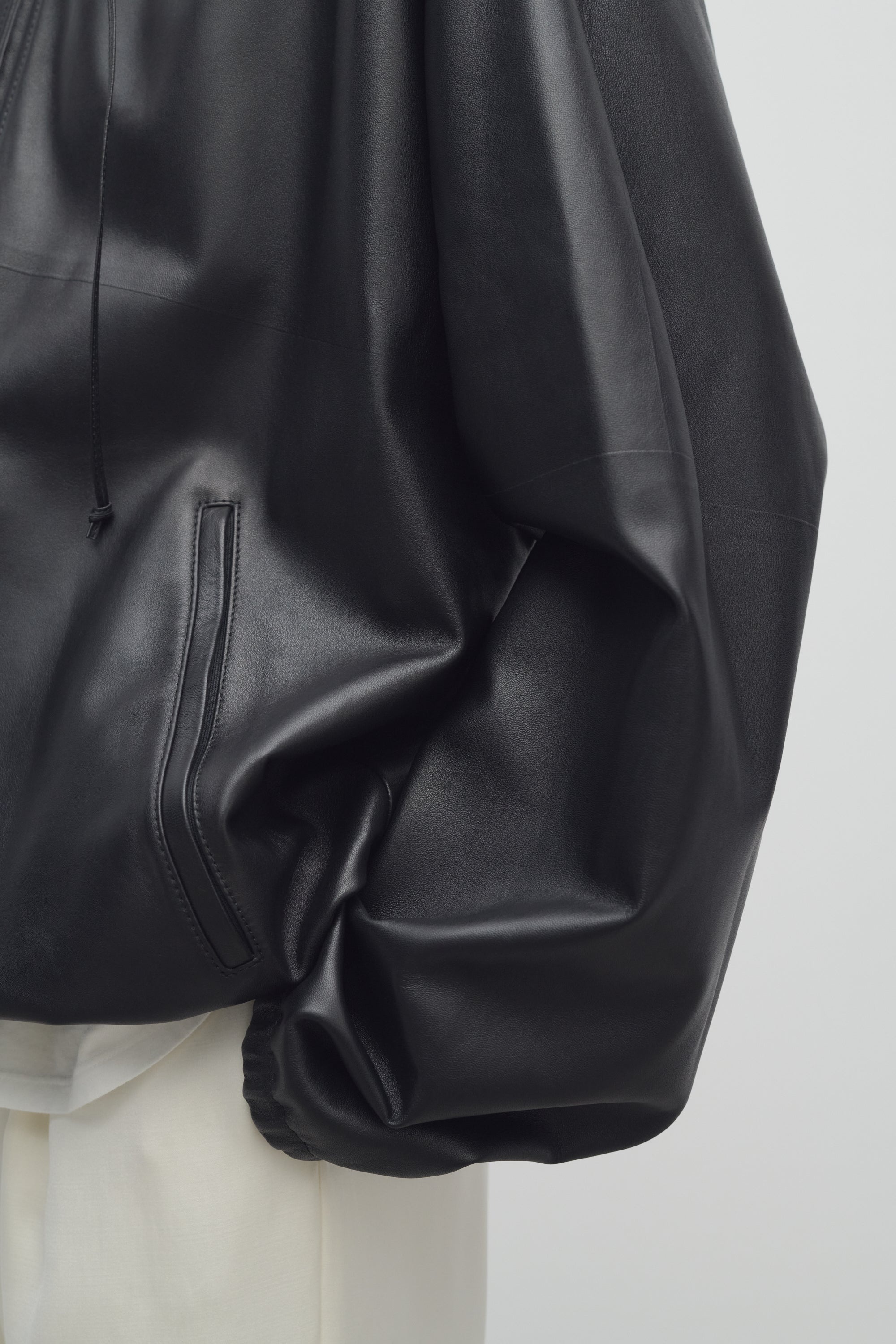 Jilly Jacket in Leather - 5