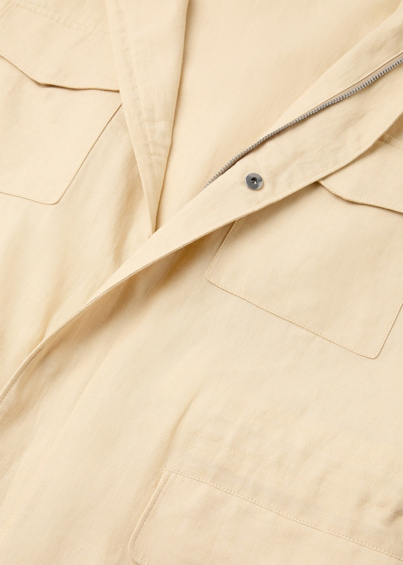 Traveler Vest 7