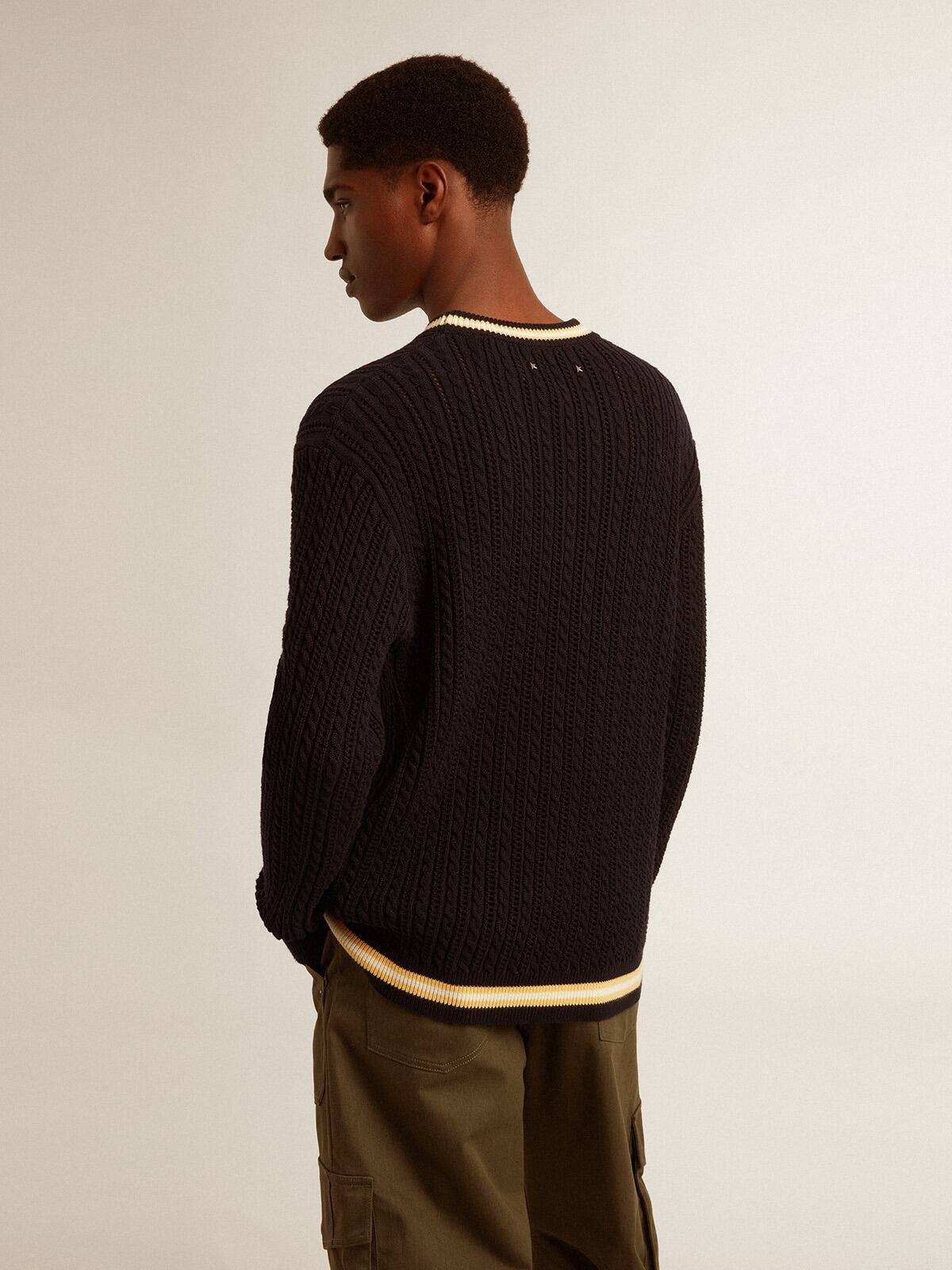 Men’s blue round-neck sweater with contrasting ribbing - 4
