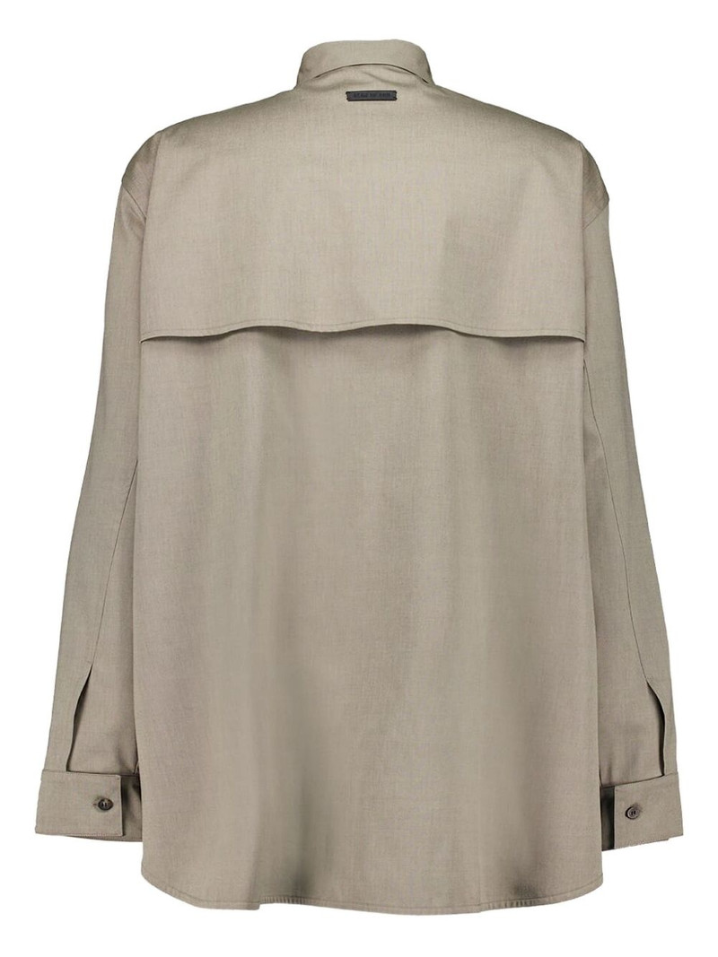 ESSENTIALS Oxford vented shirt outlook