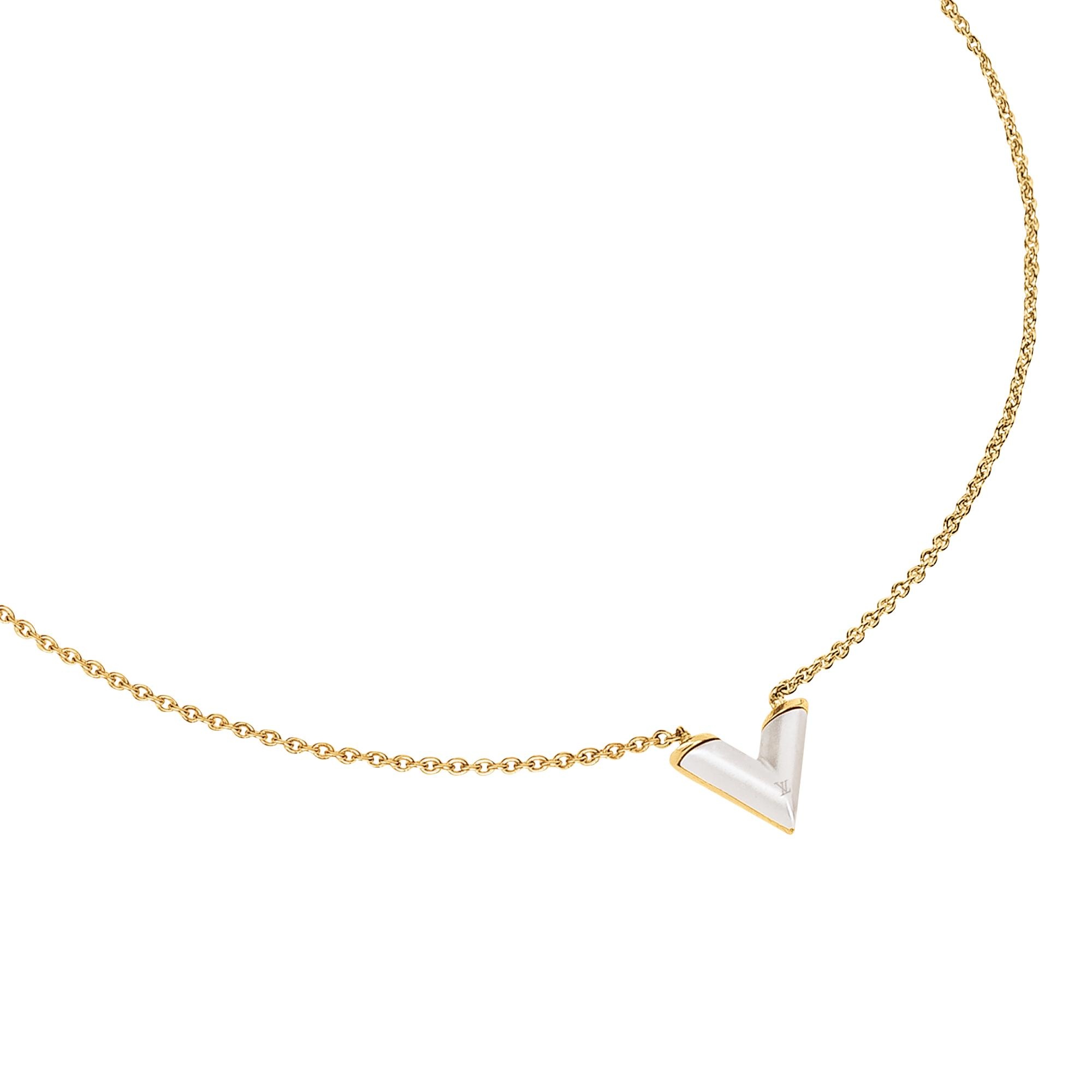 Essential V Pearlfection Necklace - 3