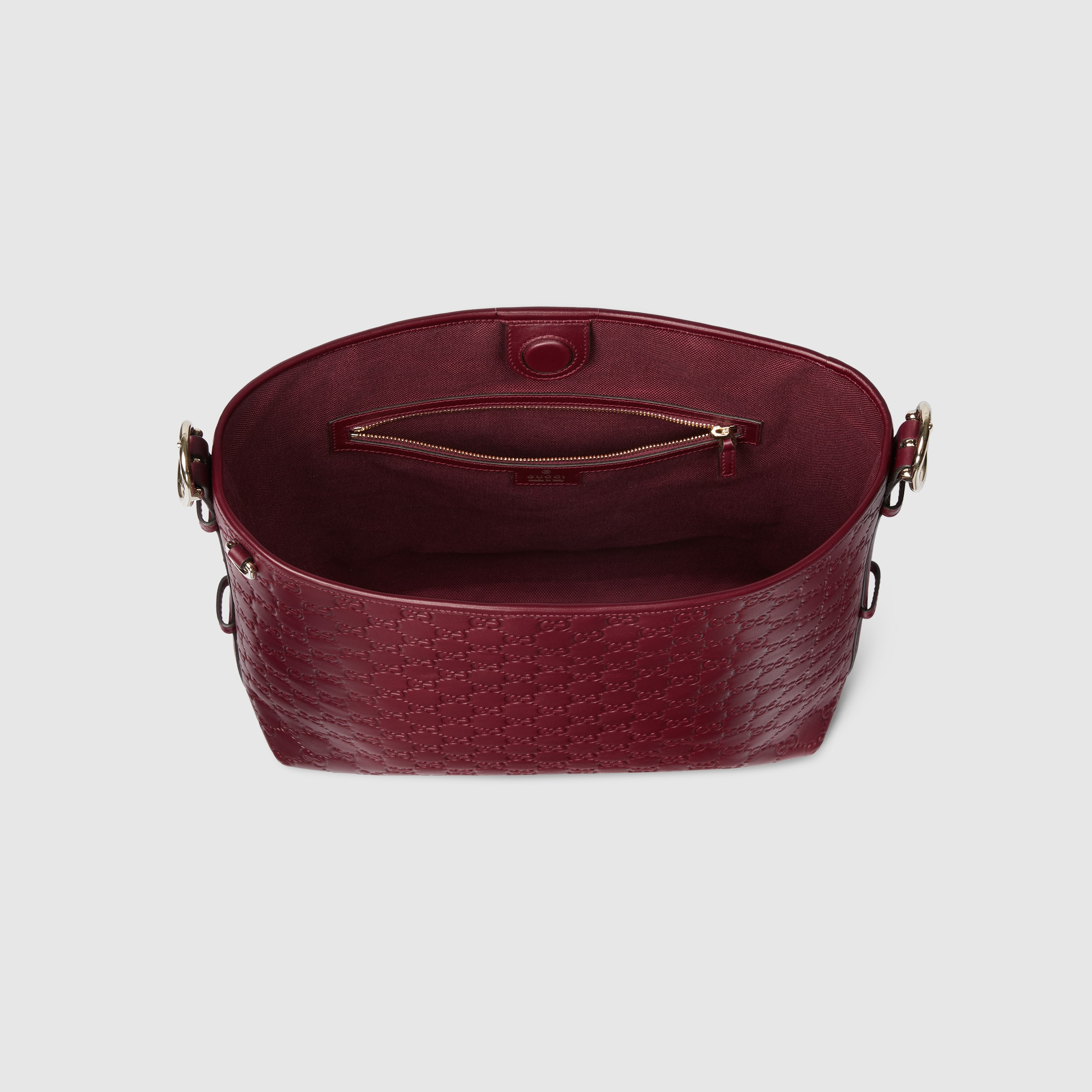 GG Emblem medium shoulder bag - 10