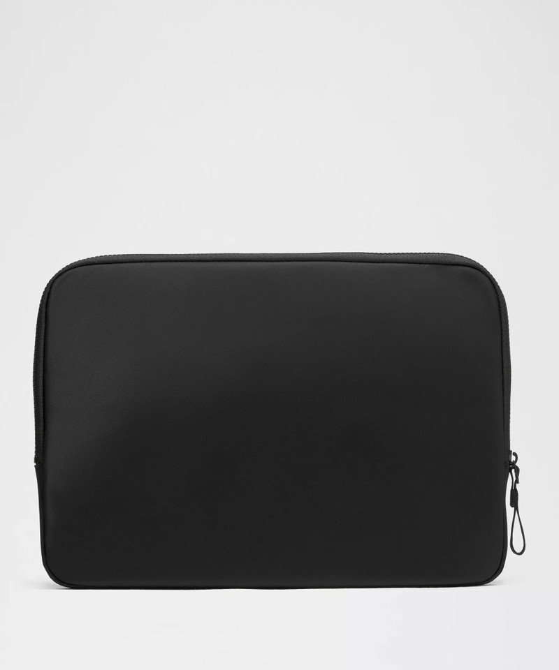 lululemon New Crew Laptop Sleeve outlook