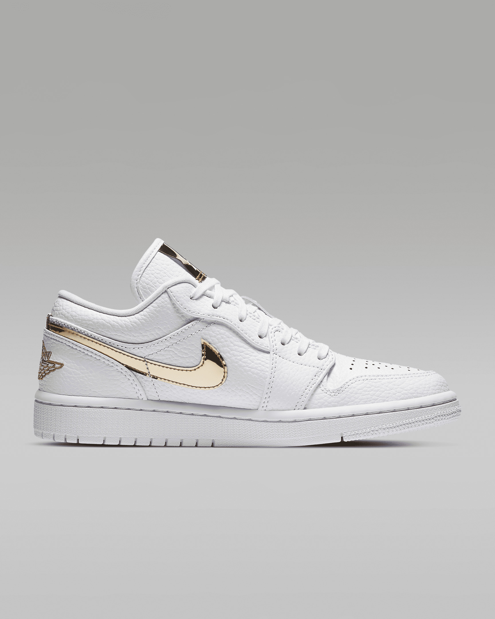 Air Jordan 1 Low SE Women's Shoes - 3
