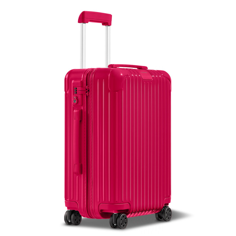 RIMOWA Essential Cabin outlook