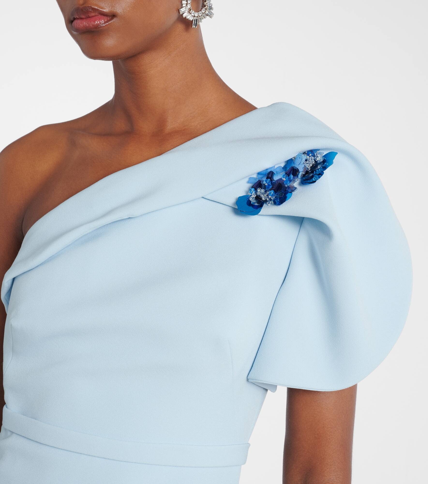 One-shoulder heavy crêpe gown - 4