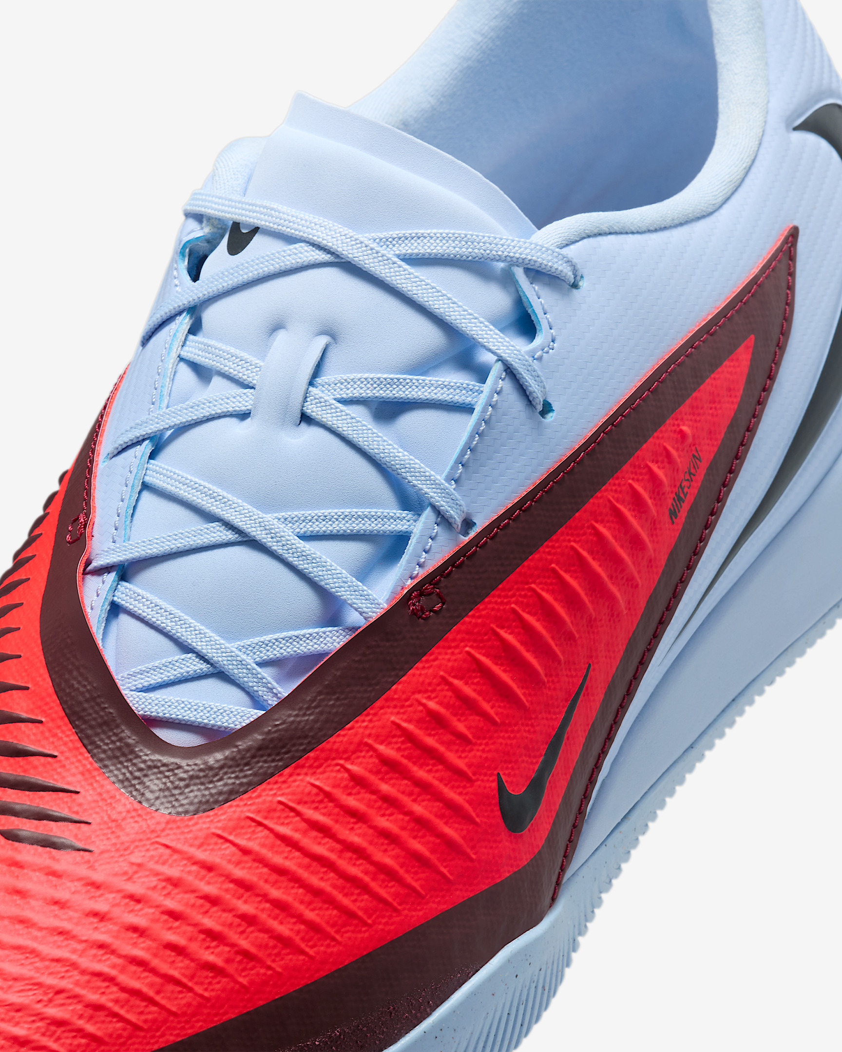 Nike Phantom 6 Low Academy Indoor/Court Soccer Shoes - 7