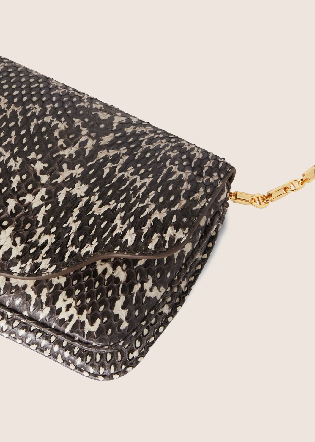 Medium Onde Clutch 5