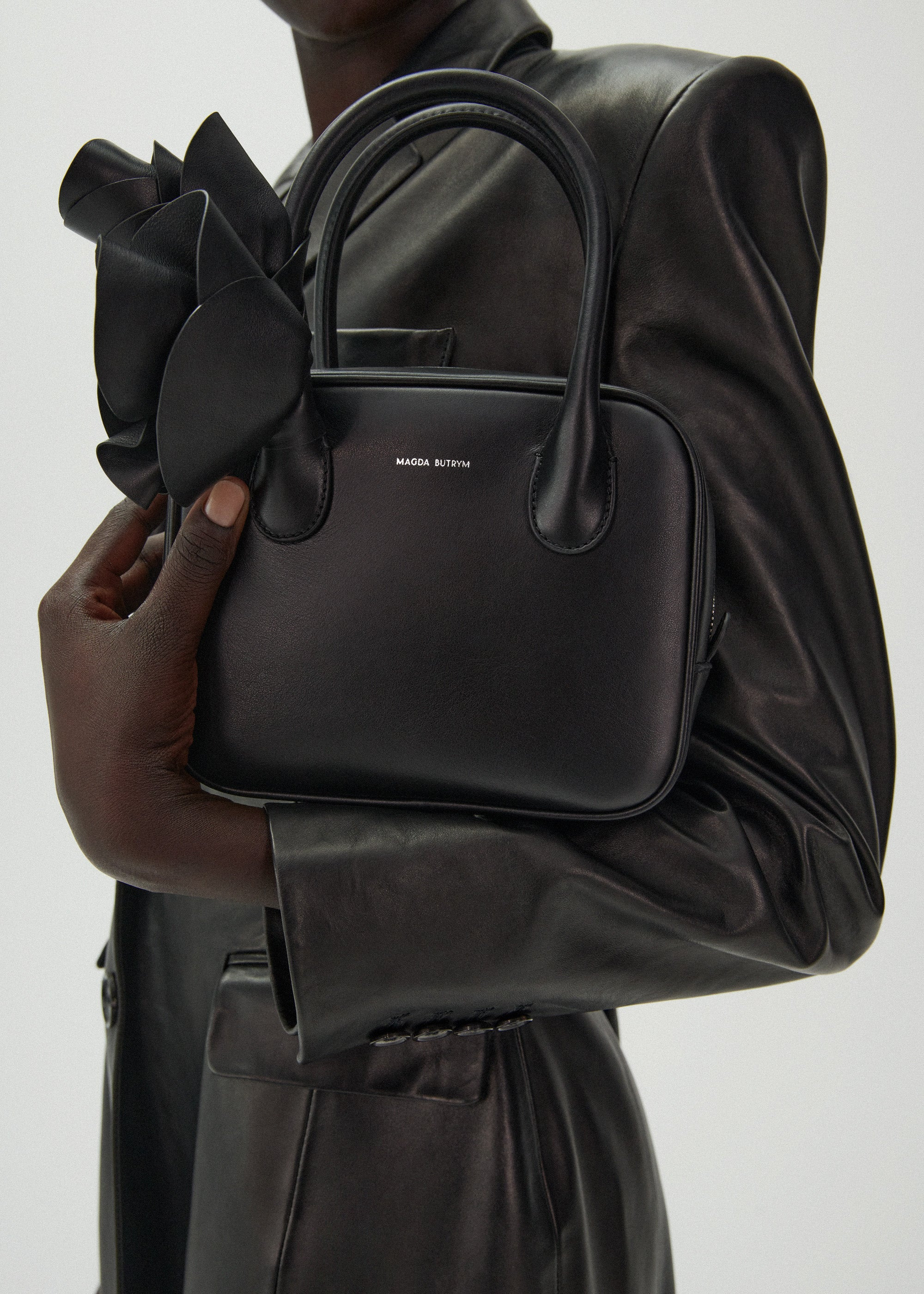 Brigitte square bag in black leather and silver - 4