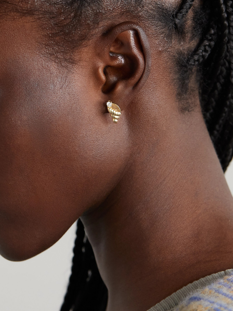 Yvonne Léon 9-karat Gold Diamond Earrings outlook