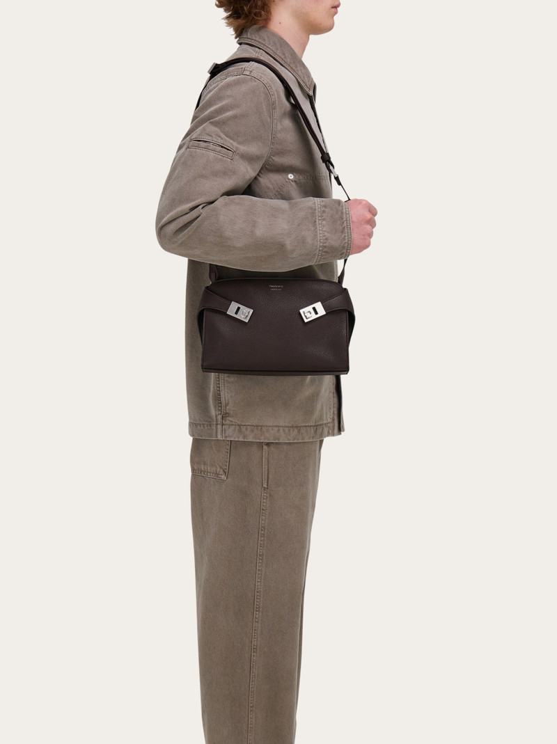 FERRAGAMO Hug messenger bag outlook