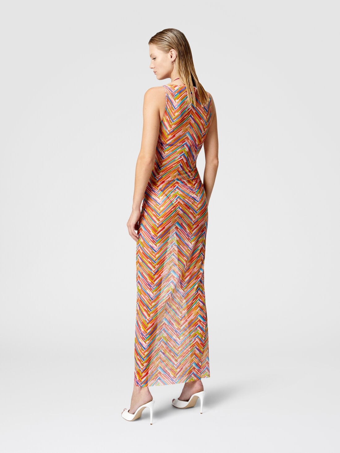 Long sleeveless dress in printed tulle - 3
