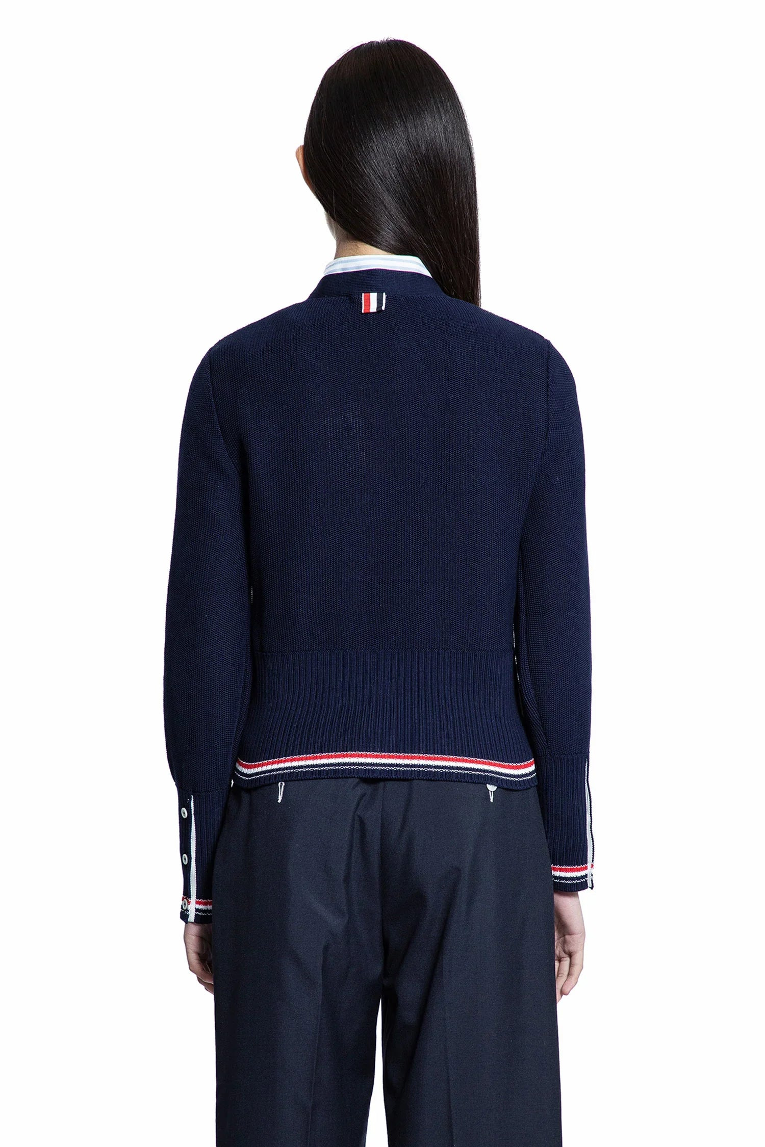 Textured-Stitch-V-Neck-Cardigan - 3