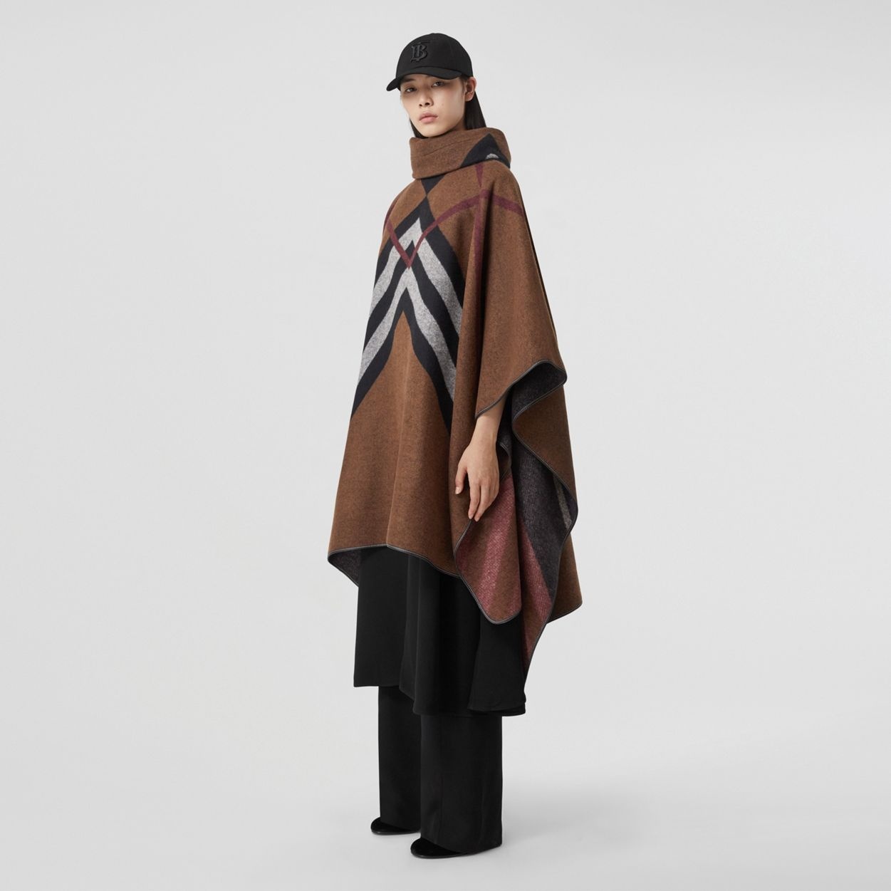 Chevron Check Cashmere Jacquard Poncho - 5