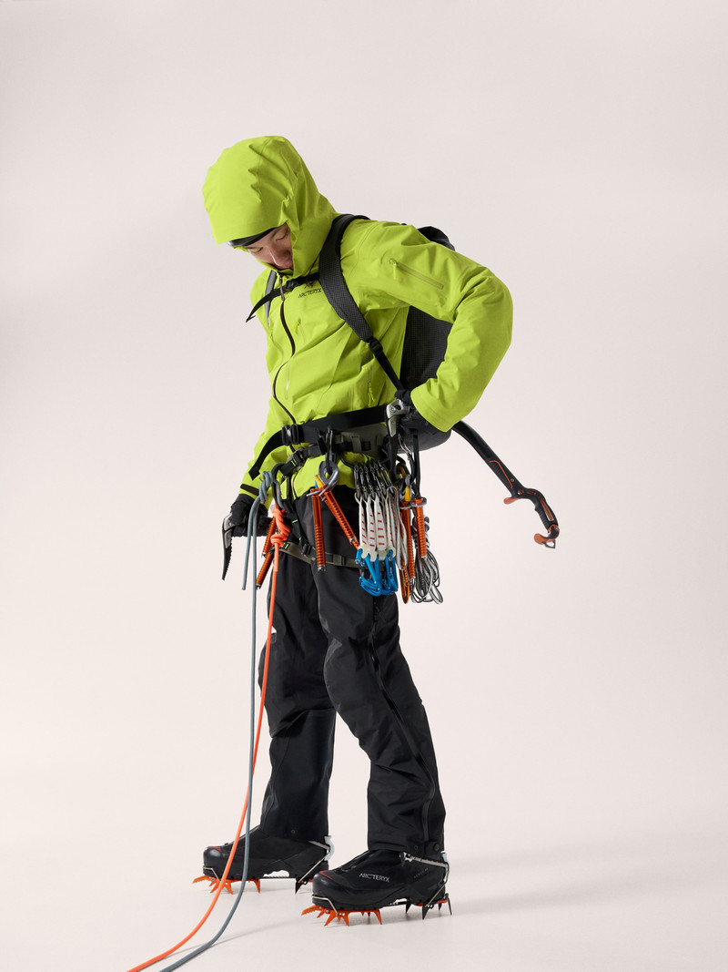 Arc'teryx Alpha SV Jacket outlook
