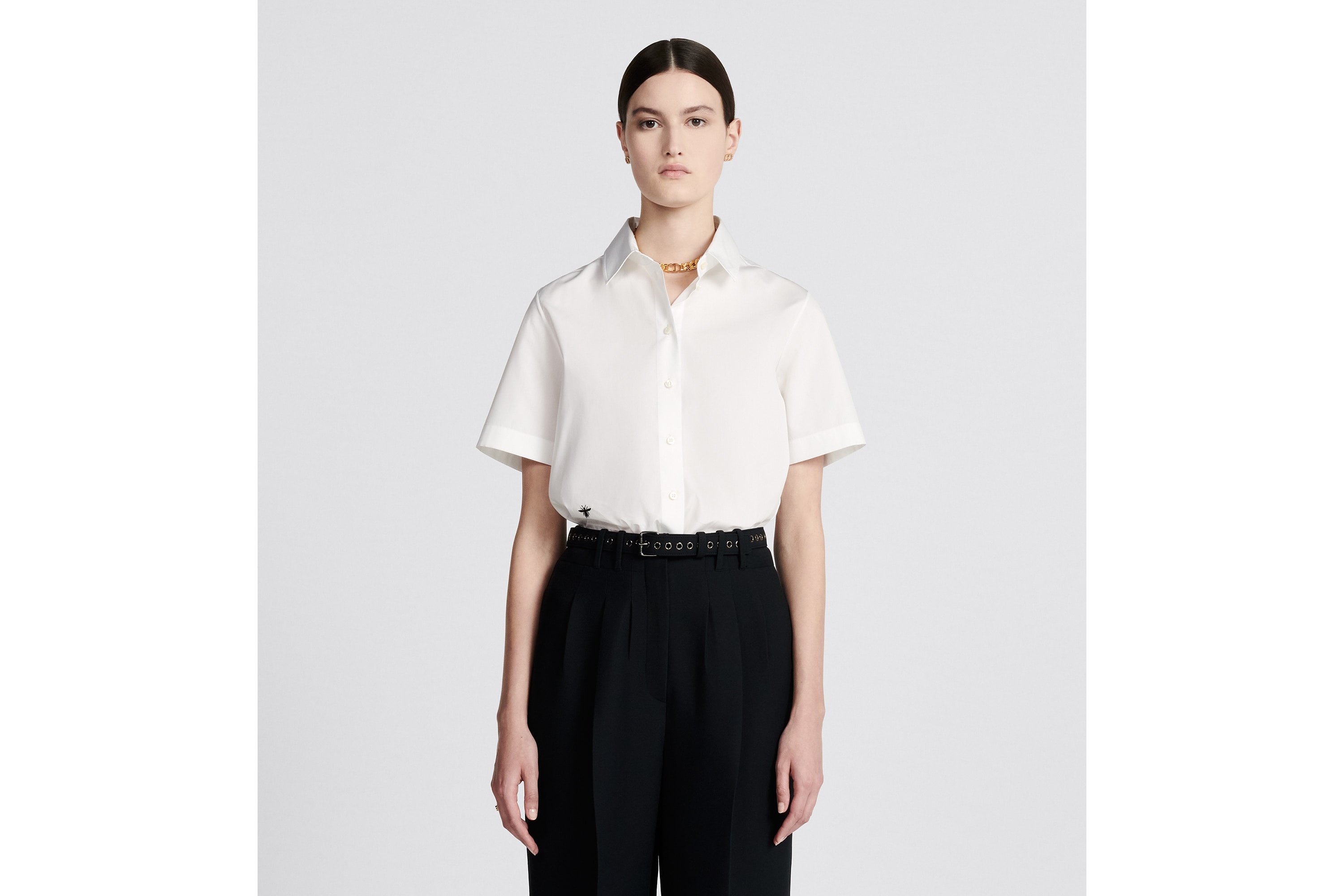 Short Buttoned Blouse - 4