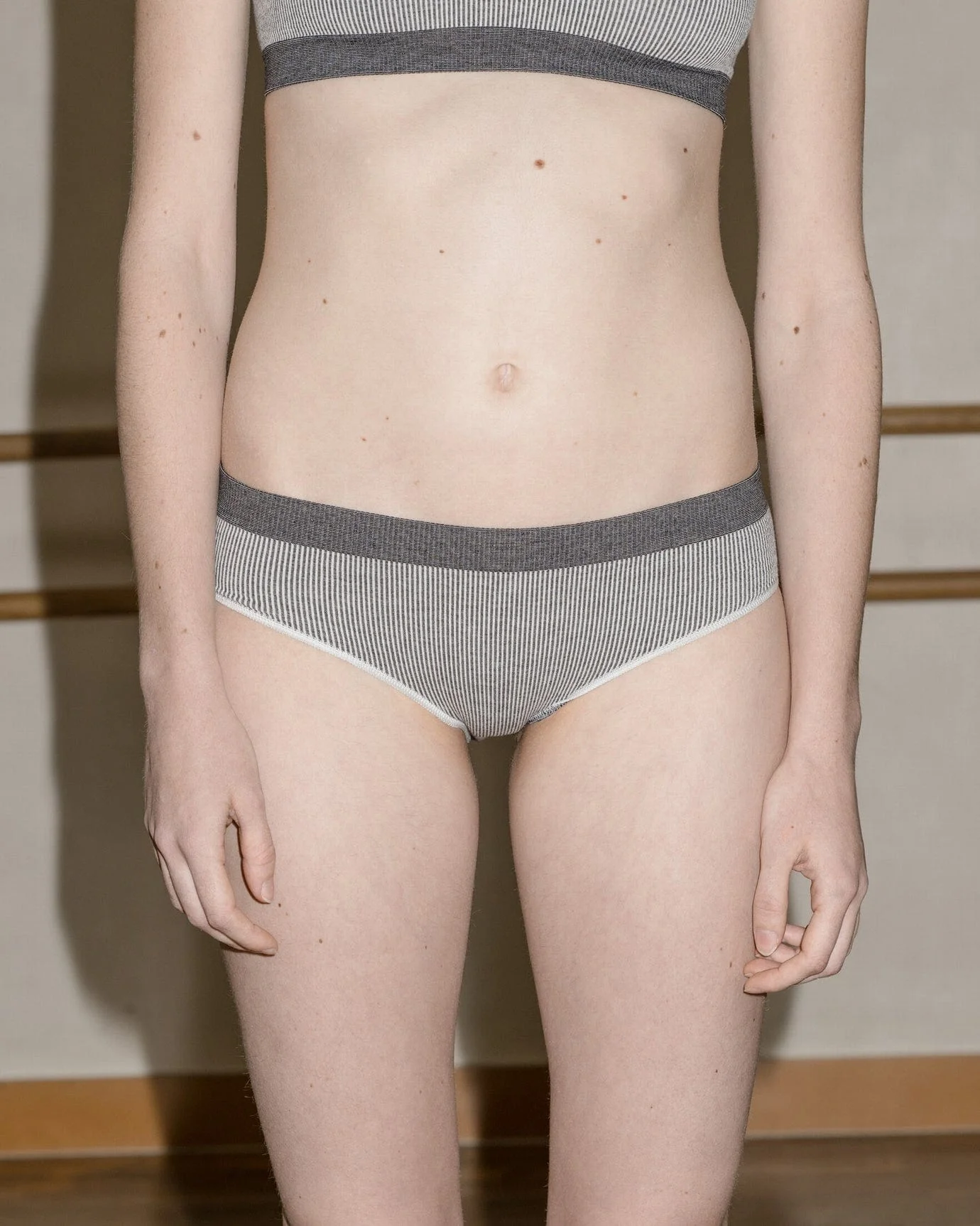 Fine Seamless Bell Pants - Organic Cotton Seamless - 1