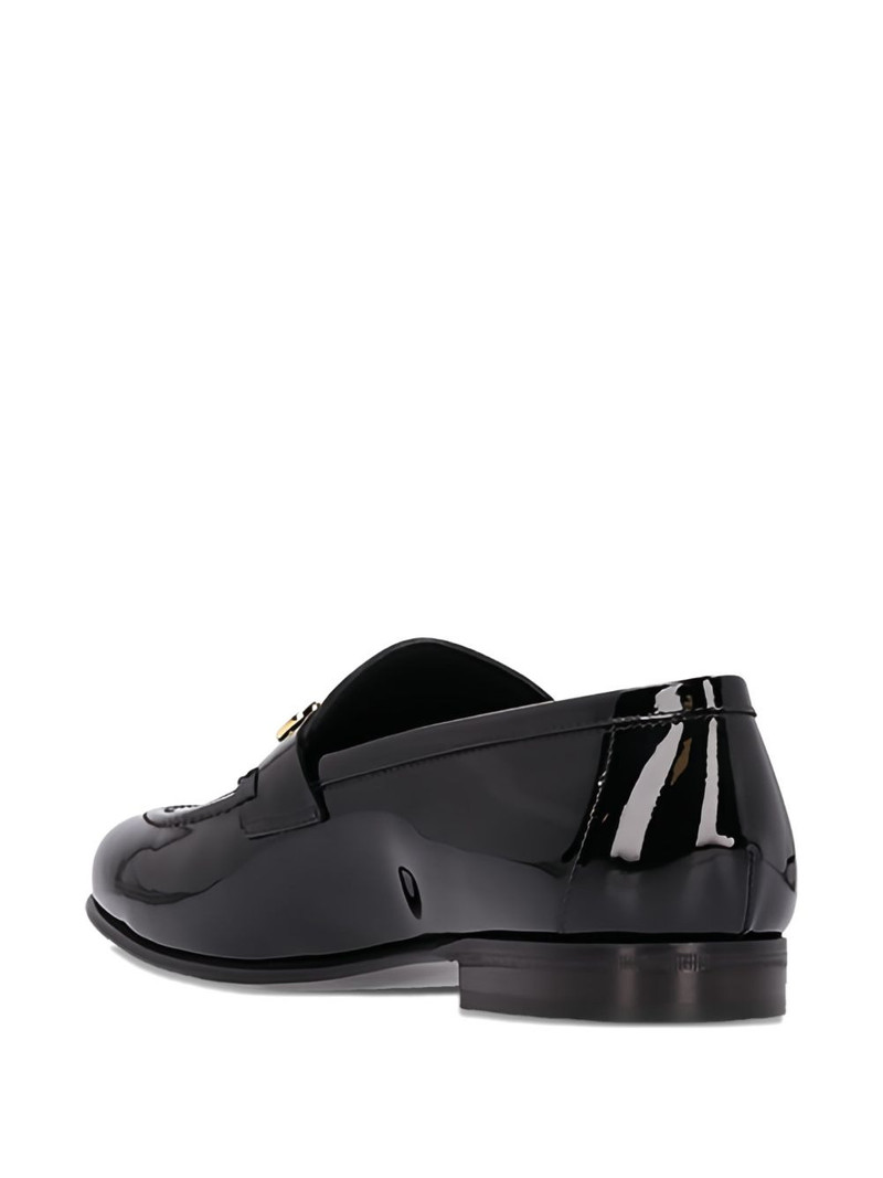 Gancini 특허 가죽 loafers 3