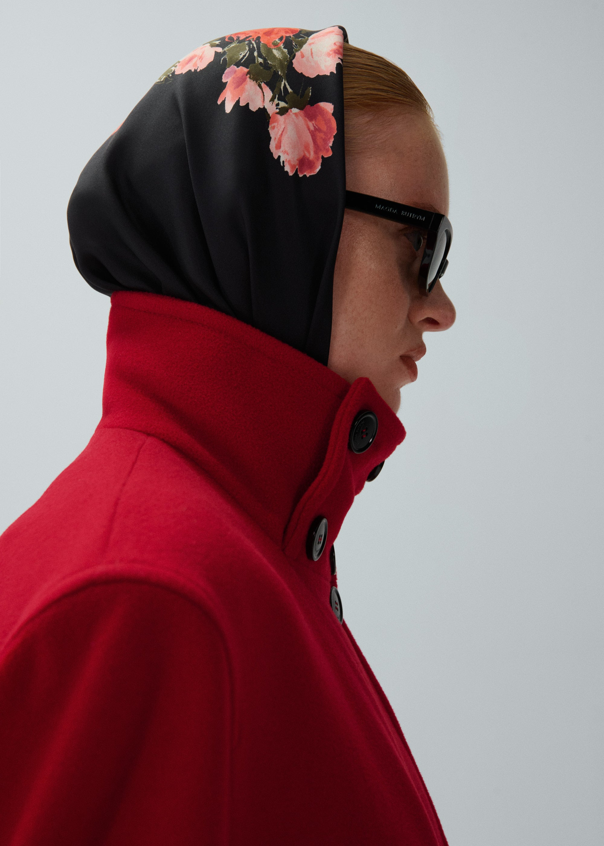 Oversized high collar wool coat in red - 7