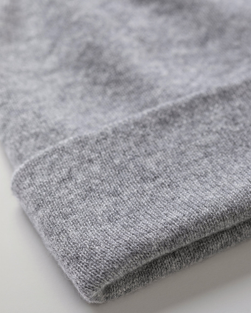 Braemar Grey Cashmere Beanie 3