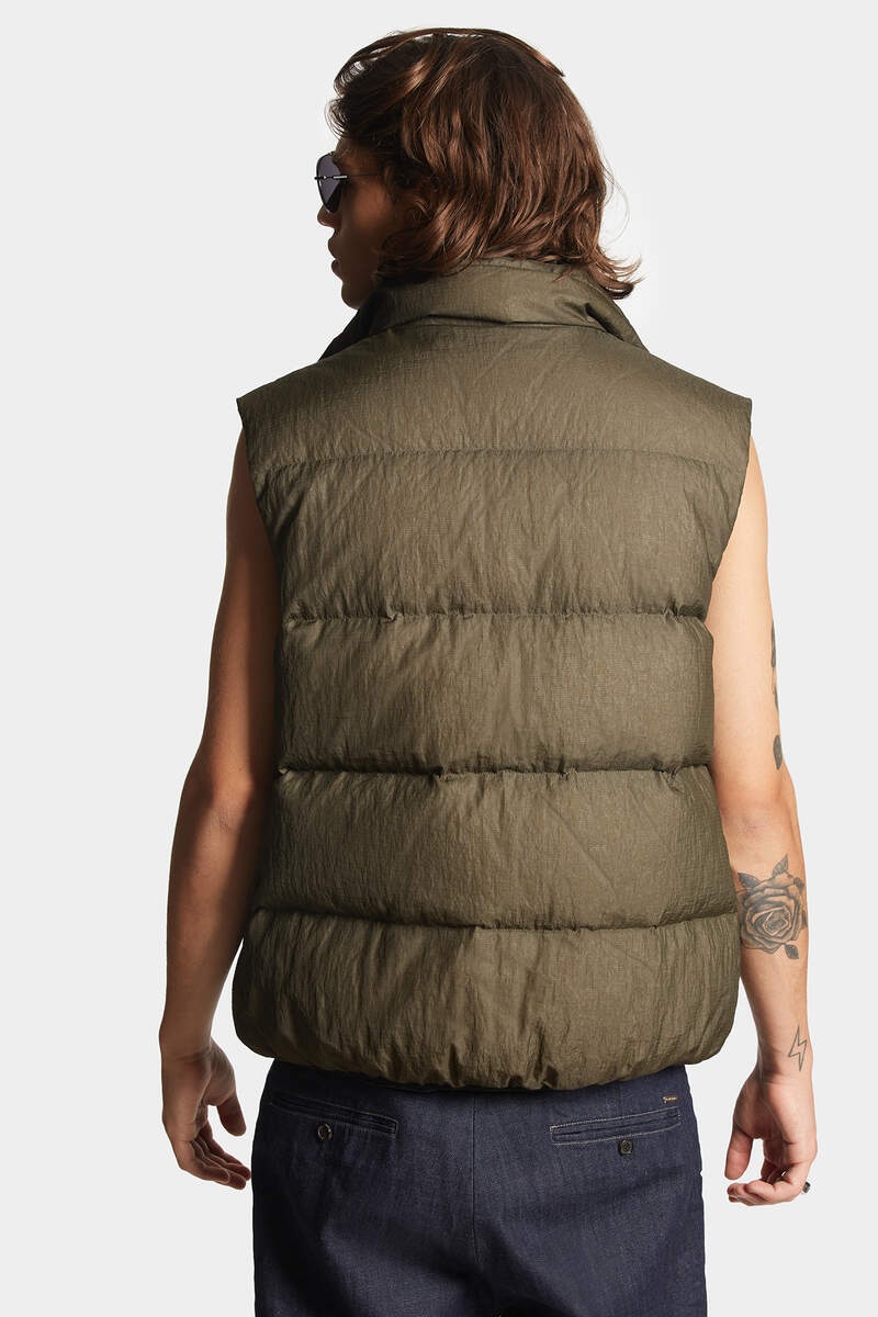 CLASSIC PUFFER VEST - 4