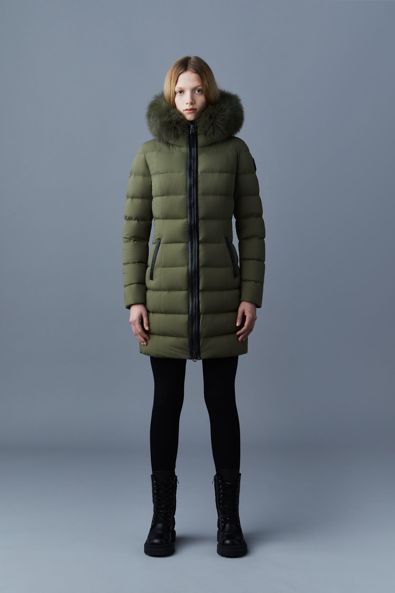 CALLA Agile-360 stretch light down coat with blue fox fur collar - 2
