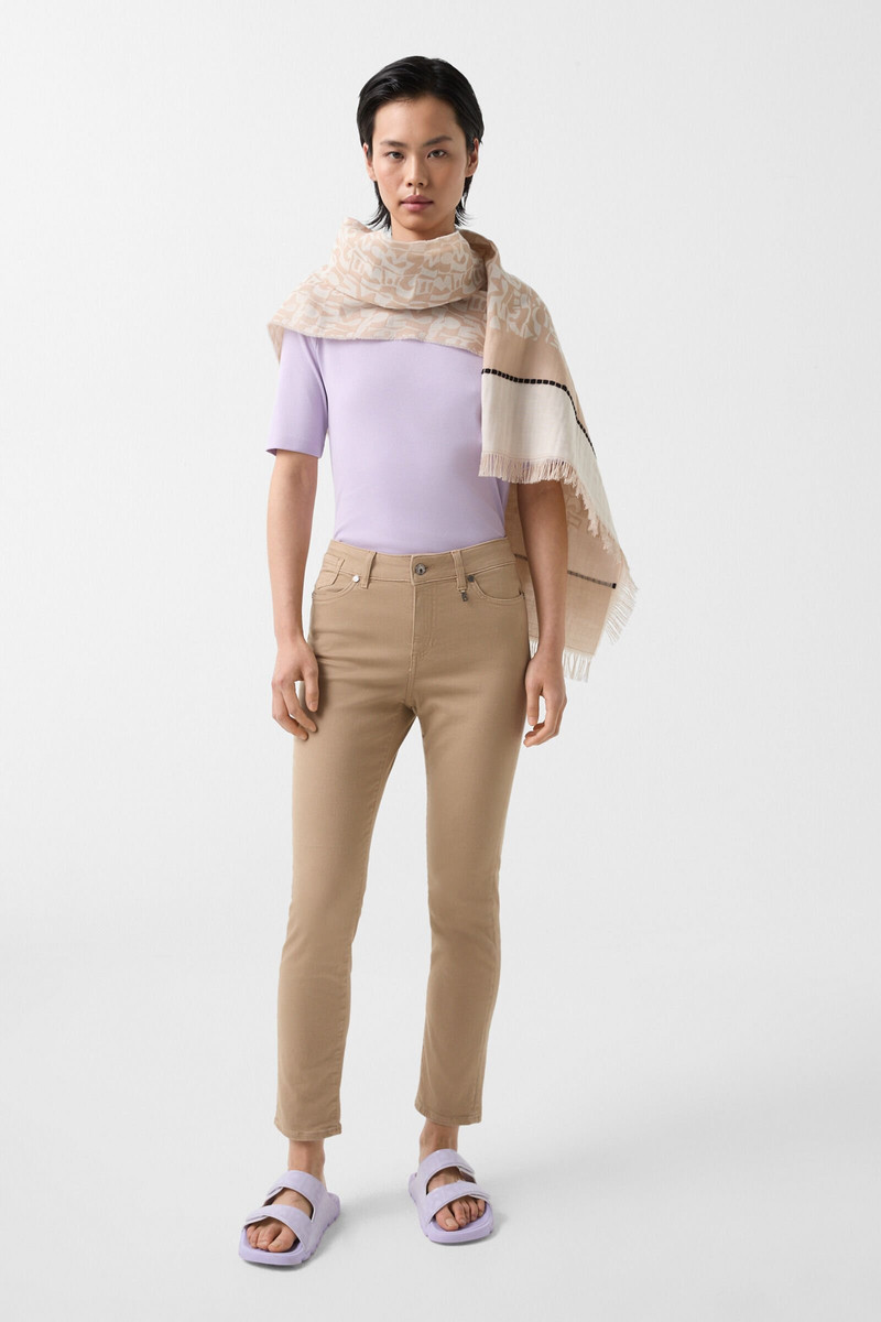 BOGNER Slim fit jeans Julie in Caramel outlook
