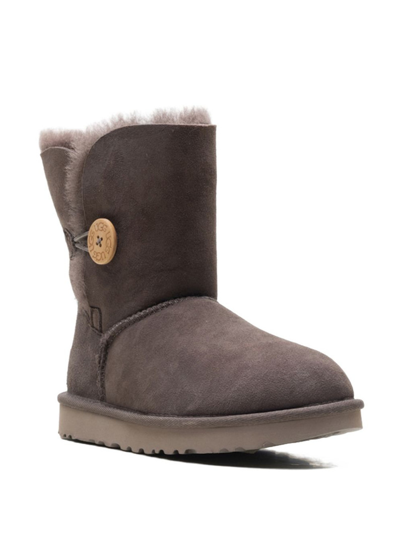 UGG Bailey Button 2 boots outlook